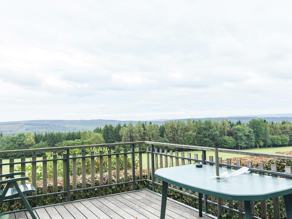 Attached Gite On The Edge Of The Forest Trois-Ponts Exterior photo